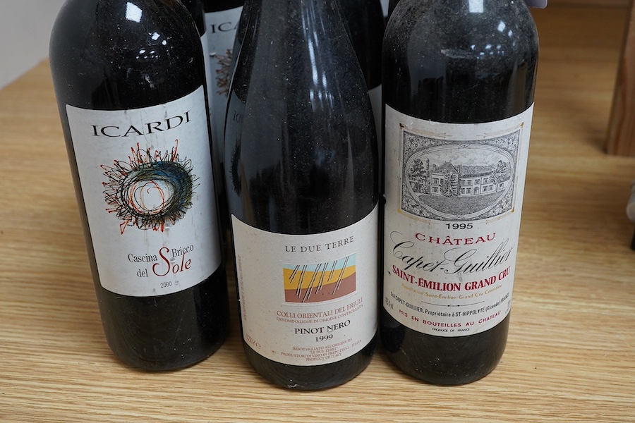 Nineteen various bottles of wine to include; 1995 Chateau Capet-Guillier Saint Emilion Grand Cru, 1978 Chateau Fombrauge Saint Emilion Grand Cru and other wines. Condition - storage unknown